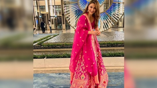 Soha Ali Khan's post garnered more than 21k likes. Her fans complimented the actor for her look. While one wrote, "gorgeous as always," another wrote, "You are truly a Princess."(Instagram/@sakpataudi)