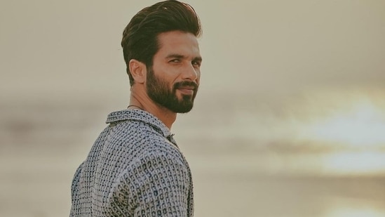 Shahid Kapoor is hyped up for the upcoming release of his film Jersey. The sports drama, which also stars Mrunal Thakur and Shahid's father, Pankaj Kapur, is scheduled to hit the screens on April 22. The star is promoting the movie in full swing with his co-stars, and even his sartorial choices for the promotions have caught the internet's eyes. Most recently, Shahid arrived for the special screening of Jersey, and his outfit has already become the talk of the town.(Instagram/@shahidkapoor)