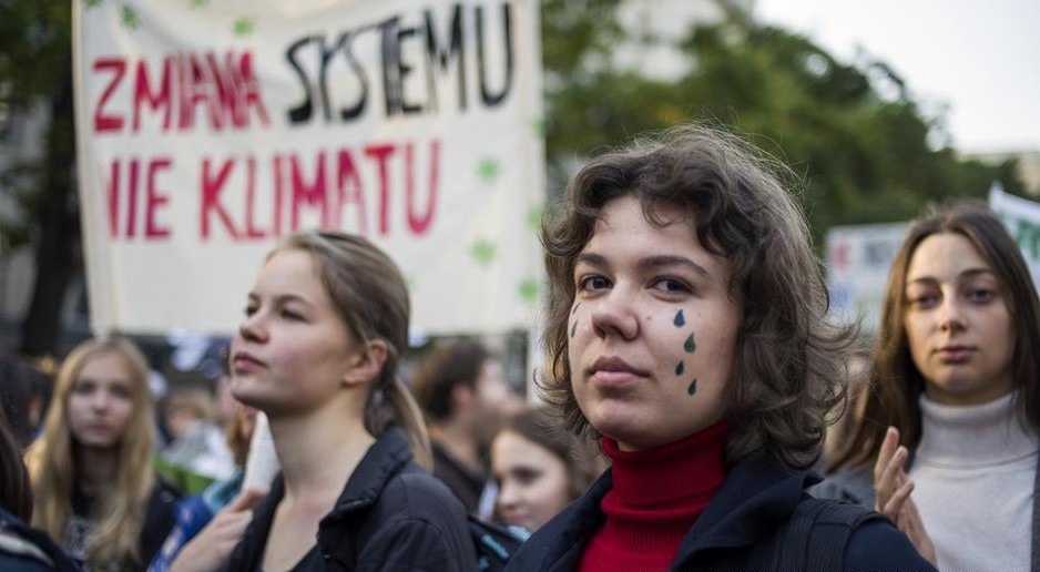 Research shows young people in many countries are suffering from climate anxiety (Attila Husejnow/SOPA Images via ZUMA Wire/Zumapress/picture alliance)