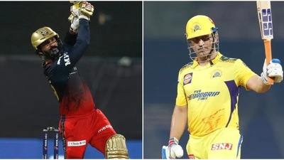 Dinesh Karthik and MS Dhoni (IPLt20.com) Dinesh Karthik and MS Dhoni (IPLt20.com)