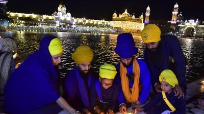Union Home Minister Amit Shah on Wednesday paid glowing tributes to Sikh Guru Tegh Bahadur and said that he sacrificed his life to protect the Hindu dharma. (HT Photo/Sameer Sehgal)