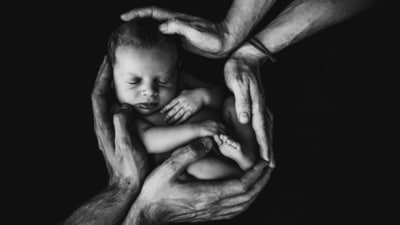 Study finds reduced chances of pregnancy, childbirth after IVF with one ovary (Photo by Isaac Quesada on Unsplash ) Study finds reduced chances of pregnancy, childbirth after IVF with one ovary (Photo by Isaac Quesada on Unsplash )