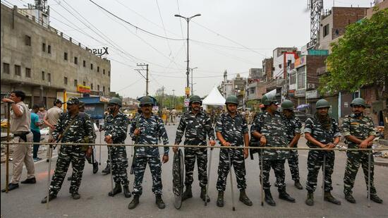 The scene of the violence in Jahangirpuri. (HT PHOTO)