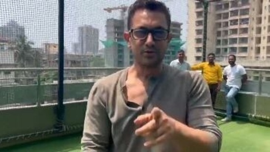 Aamir Khan has said that he will announce something on April 28.&nbsp;