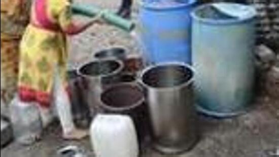 Residents of EWS Colony, Ludhiana, protested after the lack of water supply for five consective days. (HT Files)
