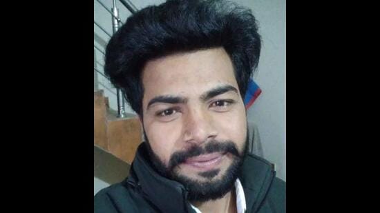 Decomposition indicated that the missing man had been murdered at least six days ago.The unidentified accused had decapitated him to prevent him from being identified, the Ludhiana police said. (HT Photo)