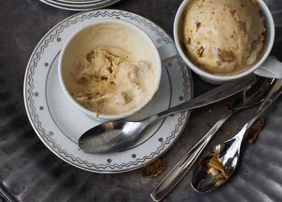 Date, Fig, Walnut Ice Cream(Pinterest)