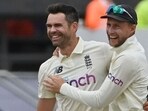James Anderson (L) and Joe Root.(Getty )