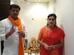 Maharashtra MLA Ravi Rana and his wife, independent MP Navneet Kaur(@ANI) Maharashtra MLA Ravi Rana and his wife, independent MP Navneet Kaur(@ANI)