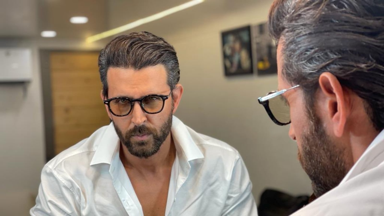 Hrithik Roshan channels Vedha in new pic, fans can’t stop gushing over his salt and pepper look