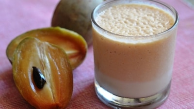 Protects against cancer: Chikoo helps protect us from many health conditions such as colon cancer, diverticulitis and inflammatory bowel. (Pinterest) Protects against cancer: Chikoo helps protect us from many health conditions such as colon cancer, diverticulitis and inflammatory bowel. (Pinterest)