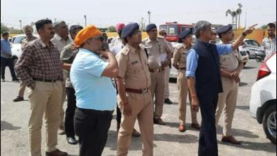 Officials reviewing security arrangements at the venue of the event at Panipat on Saturday. (HT Photo) Officials reviewing security arrangements at the venue of the event at Panipat on Saturday. (HT Photo)