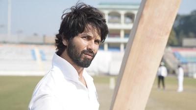 Shahid Kapoor plays a cricketer in Jersey. Shahid Kapoor plays a cricketer in Jersey.