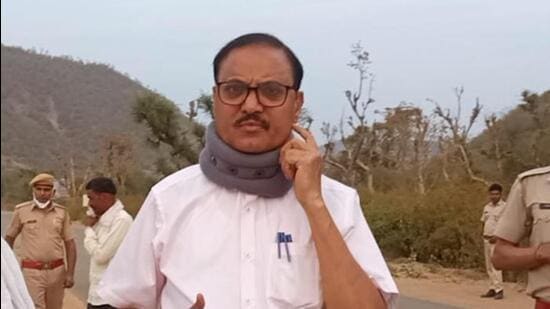 Former Alwar district collector Nannu Mal Pahadiya, who posted as commissioner departmental enquiries, just a few days before his arrest (Twiter/DMDCAlwar)
