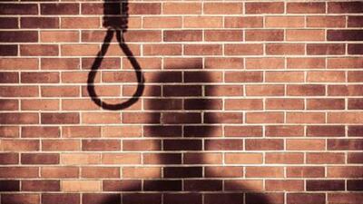 Two found dead in Kerala, police suspect suicide