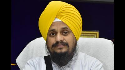 Akal Takht likely to declare verdict against US Sikh publisher for distortion in gurbani (HT) Akal Takht likely to declare verdict against US Sikh publisher for distortion in gurbani (HT)