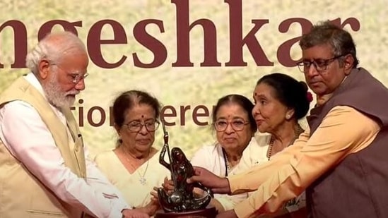 PM Modi has received the first Lata Deenanath Mangeshkar Award for his selfless service to the nation and society.(Screengrab)