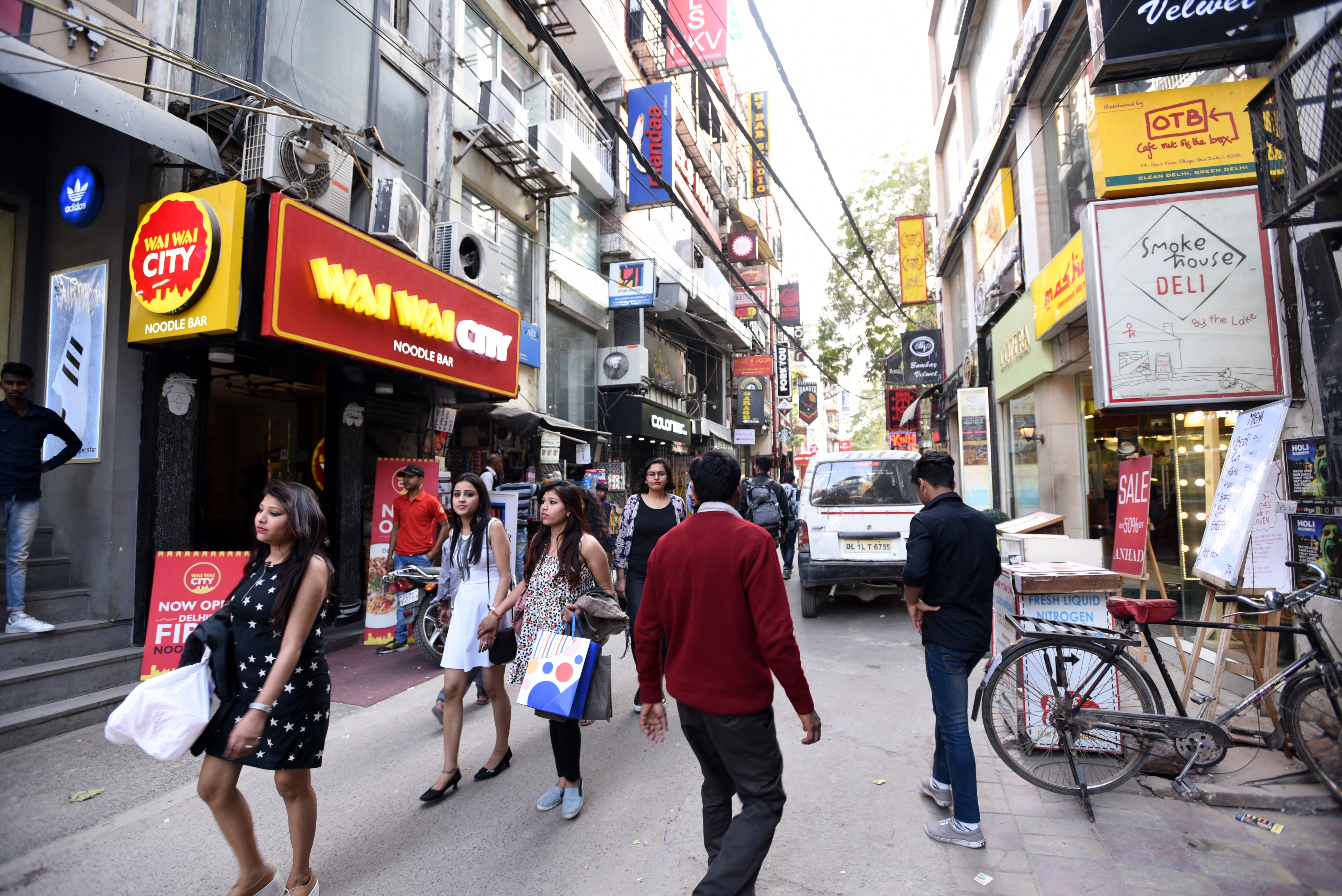 For all the foodies, Hauz Khas is the place to be. (Photo: Arun Sharma/HT) For all the foodies, Hauz Khas is the place to be. (Photo: Arun Sharma/HT)