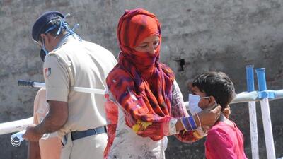Non-payment of fine for not wearing mask in Chandigarh will invite legal proceedings under Section 188 (disobedience to order duly promulgated by public servant) of the Indian Penal Code. (HT File Photo)