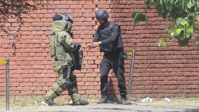 After a National Security Guard team from Haryana’s Manesar defused the bomb in Chandigarh on Sunday, they took samples for inspection. A detailed report in this regard is awaited. (Keshav Singh/HT)
