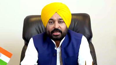 Punjab chief minister Bhagwant Mann, who called on Union power minister RK Singh at his office in Delhi, apprised him about the power requirement of the state in the wake of the coming paddy season. (ANI File Photo)