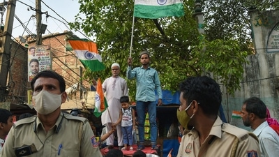 Meanwhile, shops in the inner lanes of Block-C have opened for business while those on the main lane remain shut. Vegetable carts and and hawkers were also back to business. The DCP said that the situation is returning to normal. (PTI) Meanwhile, shops in the inner lanes of Block-C have opened for business while those on the main lane remain shut. Vegetable carts and and hawkers were also back to business. The DCP said that the situation is returning to normal. (PTI)