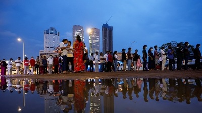 Demonstrators stand in a queue for food in a protest area, dubbed the Gota-Go village, as people gather in opposition to Sri Lanka's President Gotabaya Rajapaksa near the Presidential Secretariat, amid the country's economic crisis, in Colombo, Sri Lanka. (REUTERS)