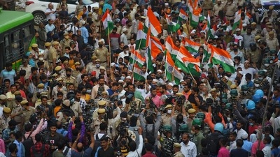 The participants waved the Indian flag and raised slogans, ‘Bharat Mata ki Jai’ and ‘Vande Mataram.’ (HT Photo/Raj K Raj) The participants waved the Indian flag and raised slogans, ‘Bharat Mata ki Jai’ and ‘Vande Mataram.’ (HT Photo/Raj K Raj)