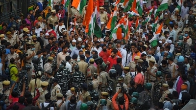 Residents of C-Block lined up the streets, while others walked to their windows and balconies to witness the rally. They, too, waved the tricolour and showered flower petals at the participants. (HT Photo/Raj K Raj) Residents of C-Block lined up the streets, while others walked to their windows and balconies to witness the rally. They, too, waved the tricolour and showered flower petals at the participants. (HT Photo/Raj K Raj)