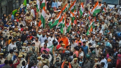 Hindus and Muslims on April 24 took out a ‘Tiranga Yatra’ in the riot-hit Jahangirpuri’s C-Block in Delhi, the epicentre of the April 16 clashes, giving a message of peace and harmony. (HT Photo/Raj K Raj) Hindus and Muslims on April 24 took out a ‘Tiranga Yatra’ in the riot-hit Jahangirpuri’s C-Block in Delhi, the epicentre of the April 16 clashes, giving a message of peace and harmony. (HT Photo/Raj K Raj)