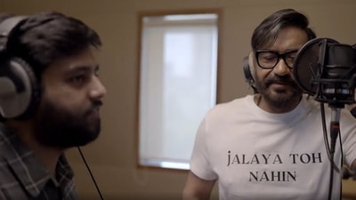 Ajay Devgn raps with Yashraj Mukhate. Ajay Devgn raps with Yashraj Mukhate.