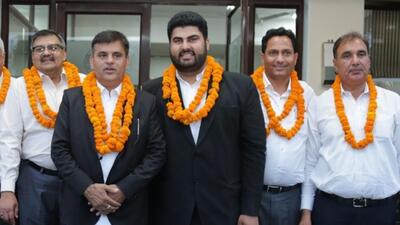 Suvir Sidhu, 32, (centre) on Monday became the youngest chairman of Bar Council of Punjab and Haryana.