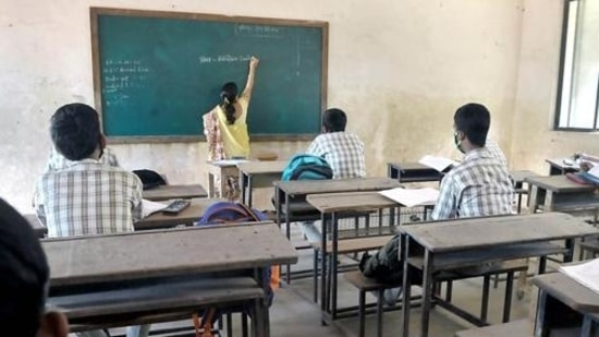 Due to heatwave, Odisha closes all schools from April 26-30 (Representative Image)