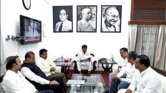 The BJP delegation with Union minister of state for home affairs Nityanand Rai in Mumbai on Monday. (ANI)