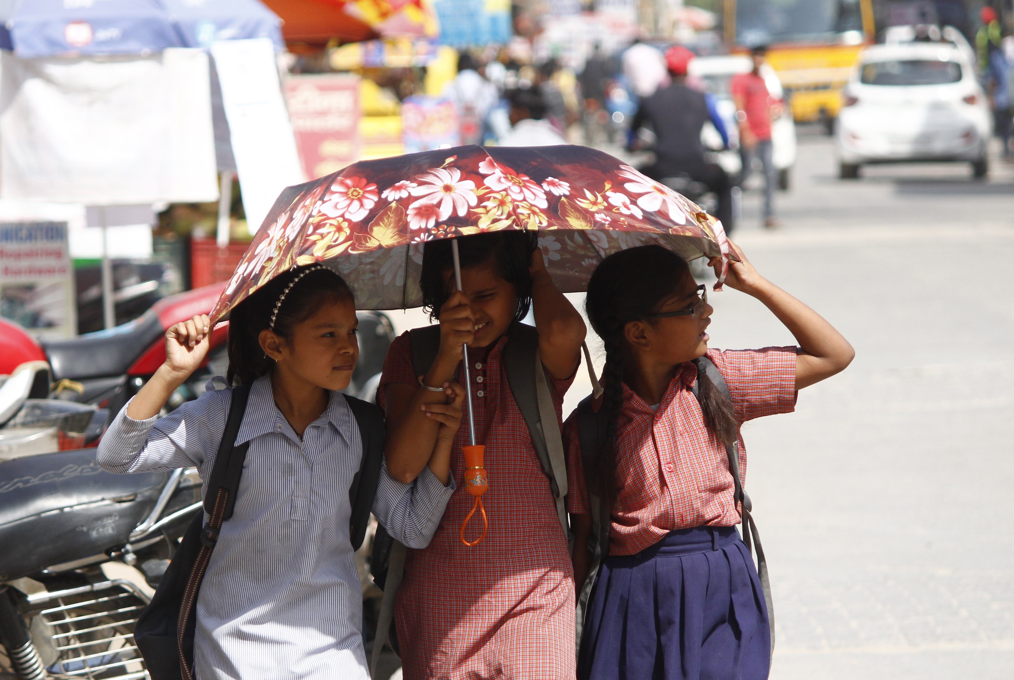 While planning for the extreme heat season, governments need to keep another issue in sight, that 1.5 degrees Celsius breach in global warming is now imminent. (Yogendra Kumar/Hindustan Times) While planning for the extreme heat season, governments need to keep another issue in sight, that 1.5 degrees Celsius breach in global warming is now imminent. (Yogendra Kumar/Hindustan Times)