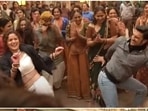 Ranveer Singh spotted dancing with Alia Bhatt on Dholida.