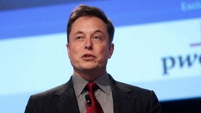 Tesla CEO and soon-to-be-owner of Twitter, Elon Musk (File Photo/Reuters) (Reuters / File)