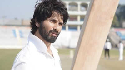 Shahid Kapoor plays a cricketer in Jersey. Shahid Kapoor plays a cricketer in Jersey.