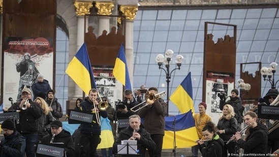 The Kyiv Symphony Orchestra played at the Ukraine capital on March 9, despite ongoing Russian attacks(Emin Sansar/AA/picture alliance )