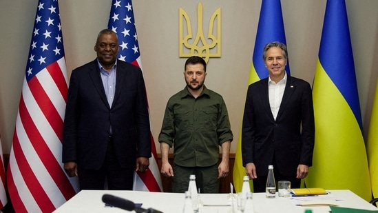 Ukraine's President Volodymyr Zelenskiy poses for a picture with US Secretary of State Antony Blinken and US Defense Secretary Lloyd Austin.&nbsp;(via REUTERS)