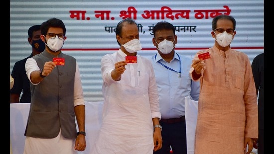 Maharashtra CM Uddhav Thackeray, Deputy CM Ajit Pawar, Tourism and Environment Minister Aaditya Thackeray, during the launch of National Common Mobility Card (NCMC) in Mumbai on Monday (HT PHOTO)