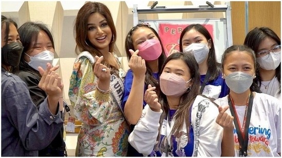 According to the Miss Universe organisation, the youth leaders from Plan International Philippines have a goal to directly reach "20 million girls and young women in promoting Menstrual Hygiene Management in the Philippines."(Instagram/@harnaazsandhu)