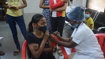 Thackeray said that to prevent a fourth wave, people must use masks in public places and follow Covid-appropriate behaviour (Praful Gangurde) Thackeray said that to prevent a fourth wave, people must use masks in public places and follow Covid-appropriate behaviour (Praful Gangurde)
