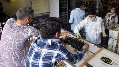 According to excise officials, shop owners have to upgrade their existing licences by paying additional excise duty while setting up such ‘super premium’ and ‘elite’ facilities. (REPRESENTATIVE PHOTO) According to excise officials, shop owners have to upgrade their existing licences by paying additional excise duty while setting up such ‘super premium’ and ‘elite’ facilities. (REPRESENTATIVE PHOTO)