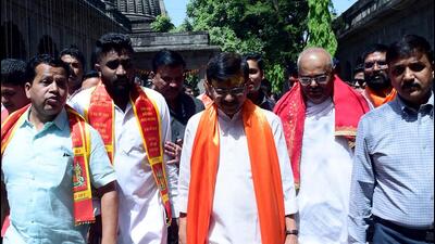 Targeting the BJP, Raut said that he would write to Lok Sabha speaker Om Birla about her alleged links with the underworld (Hindustan Times) Targeting the BJP, Raut said that he would write to Lok Sabha speaker Om Birla about her alleged links with the underworld (Hindustan Times)