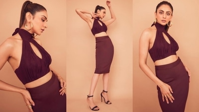 Rakul Preet made jaws drop as she struck stunning poses in this wine-coloured co-ord set for Runway 34 promotions. (Instagram/@rakulpreet) Rakul Preet made jaws drop as she struck stunning poses in this wine-coloured co-ord set for Runway 34 promotions. (Instagram/@rakulpreet)