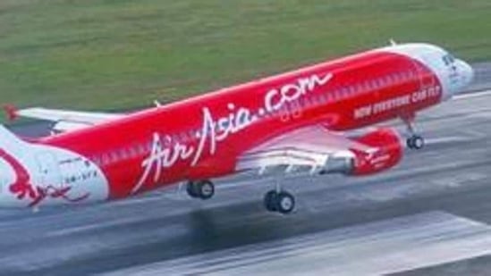 Aeroplane - Airport - Air Asia - airasia.com