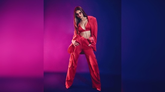Tara Sutaria set the internet ablaze with her fierce yet stylish look in this red blazer and pants ensemble. (Instagram/@tarasutaria)