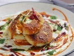 Delicious and mouth-watering aloo tikki chaat