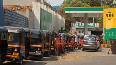 Earlier this month, the state government had announced to cut down the VAT on natural gas from 13 per cent to 3 per central, effective from April 1. (HT FILE PHOTO)